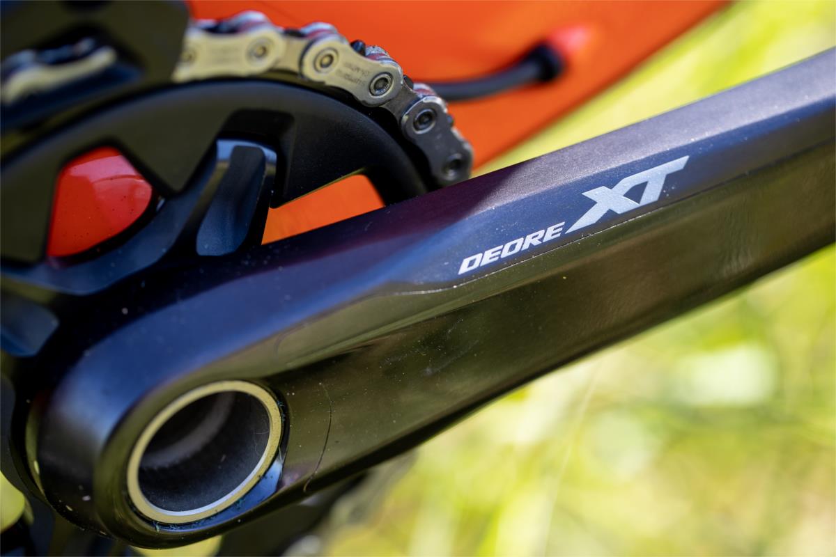 Korba Shimano Deore XT sprawi, że nasz rower zyska wymiar wyścigowego modelu MTB.