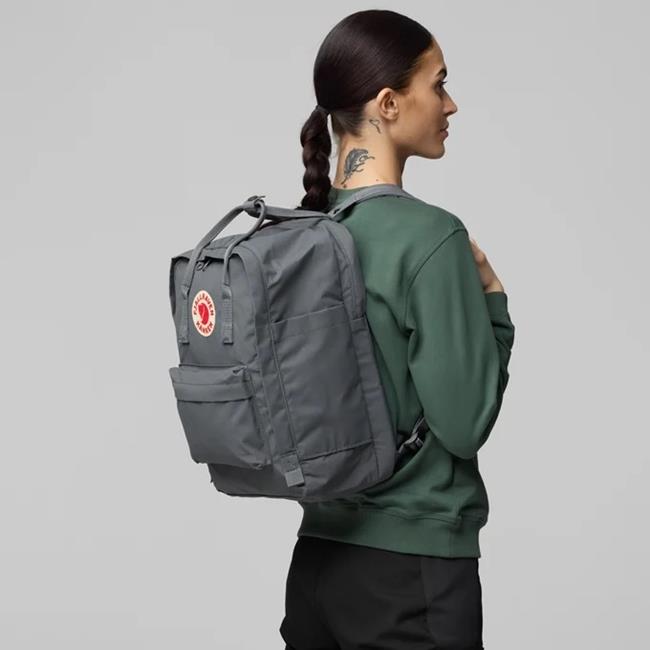 Fjallraven Kanken Laptop 15Inch |F23524| Foilage Green 631 main image 1