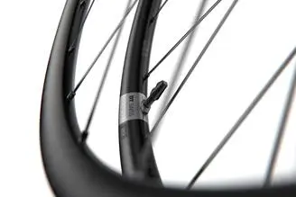 DT SWISS P 1800 Spline DB 23 前後セット DT SWISS P1800 SPLINE DB 23×32 アルミ クリンチャー