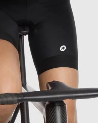 Spodenki rowerowe damskie z wkładką ASSOS UMA GT Half Shorts