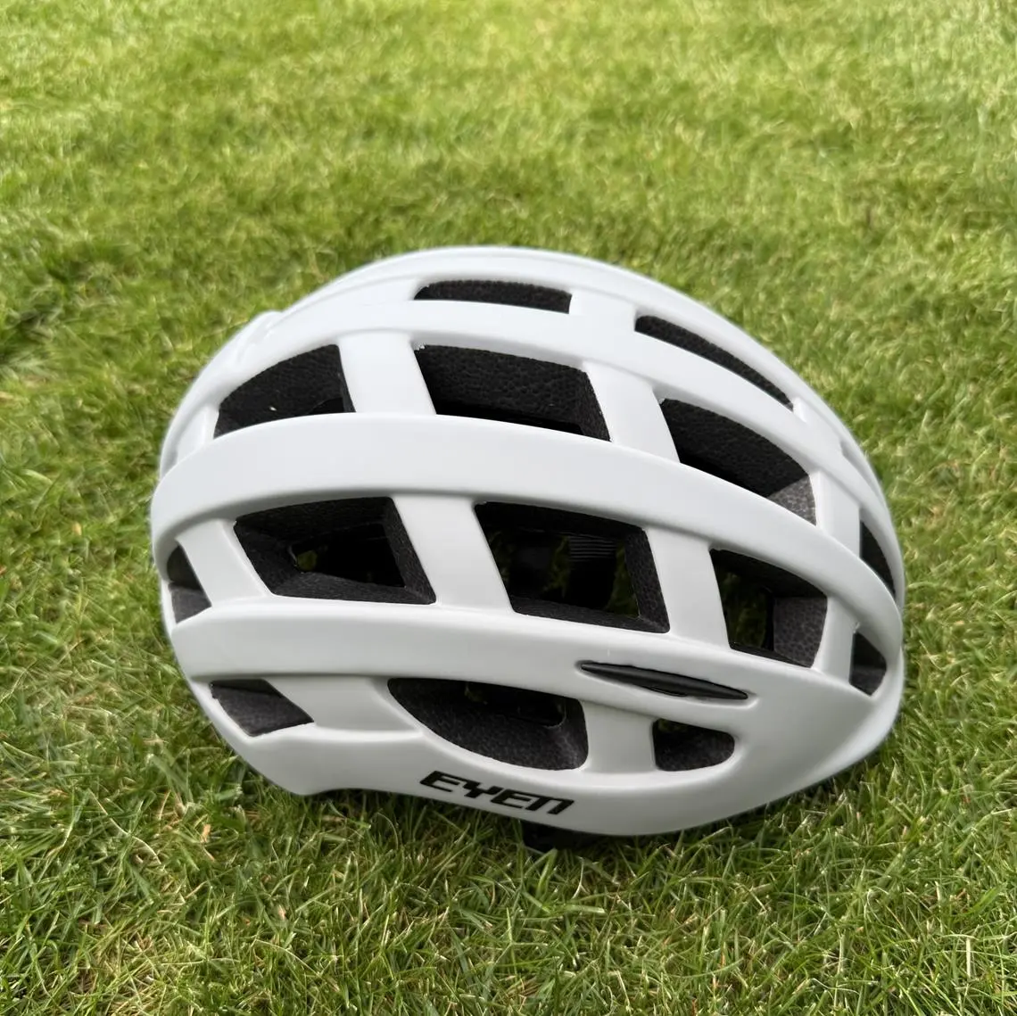 Kask Eyen City