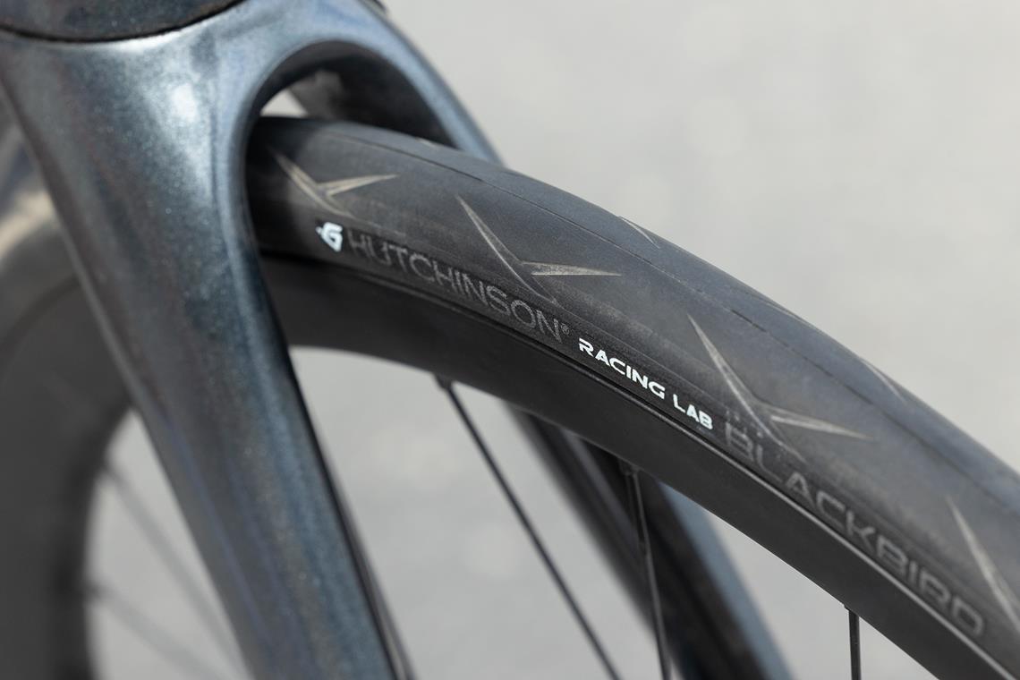 Hutchinson Blackbird z projektu Racing Lab