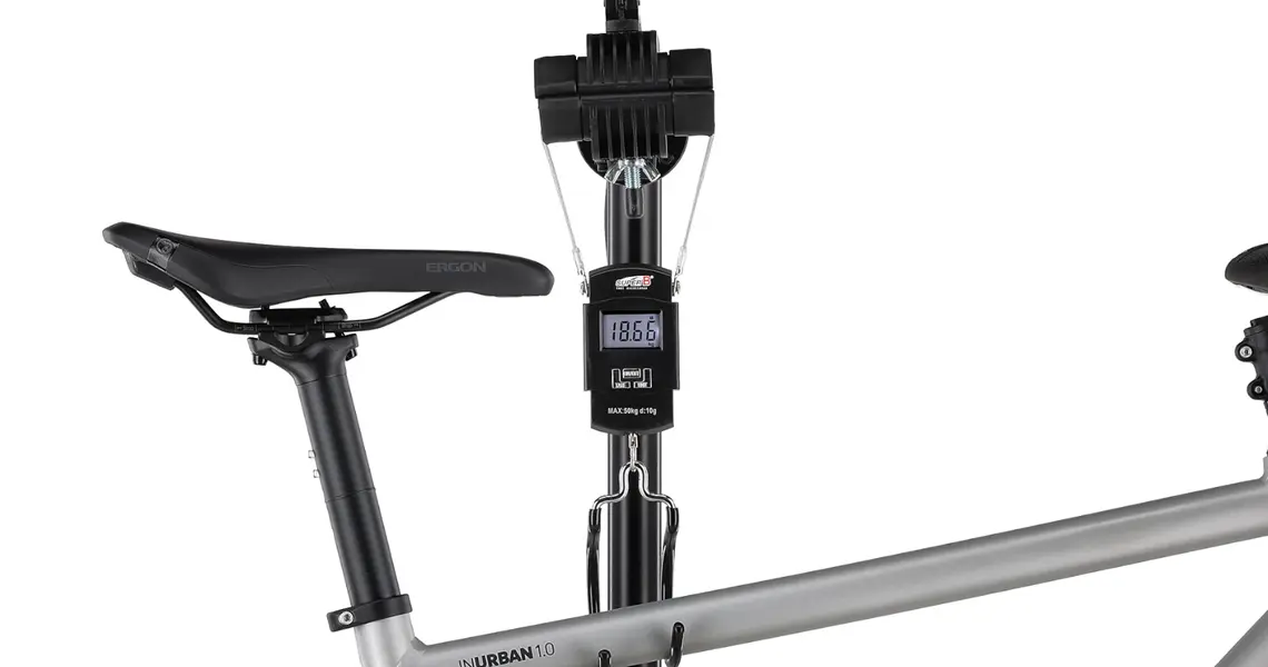 Insync InUrban 1.0 Pro Sport w rozmiarze S waży 18,66 kg