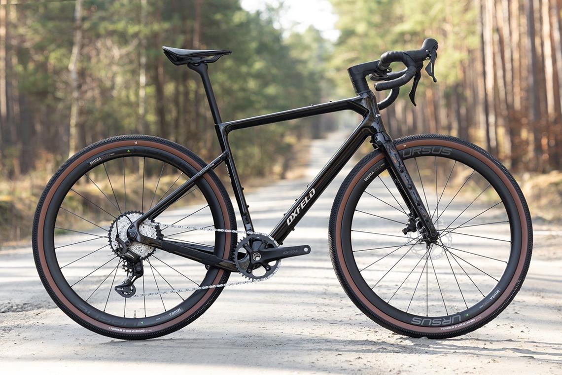 spojrzenie z boku na Observera LTD.