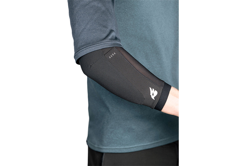 Ochraniacze na łokcie BLUEGRASS Aura