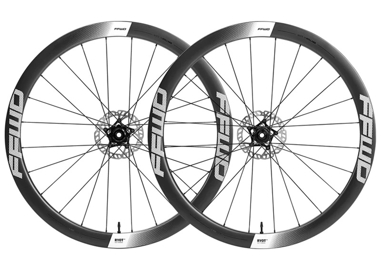Komplet kół FFWD RYOT44 SET FCC