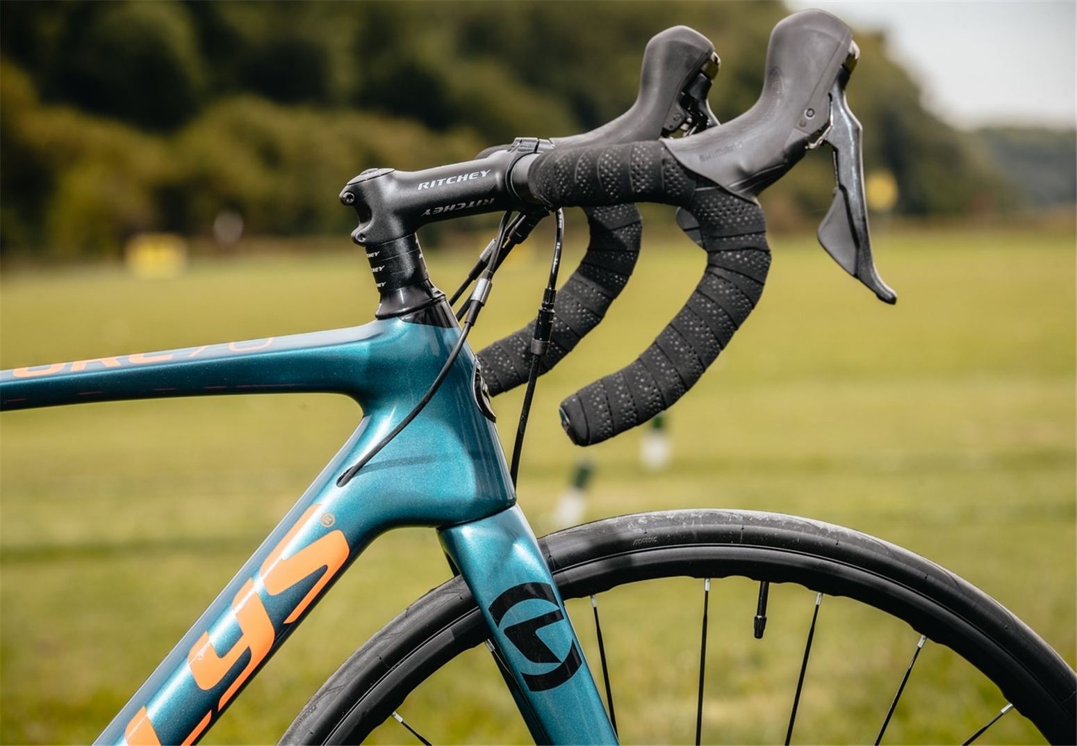 Rower szosowy KELLYS URC 70 CentrumRowerowe.pl