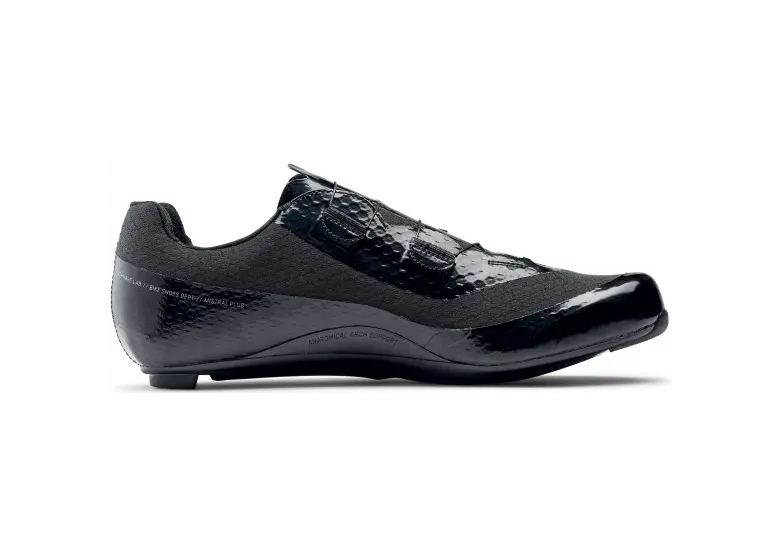 Buty szosowe NORTHWAVE Mistral Plus | CentrumRowerowe.pl