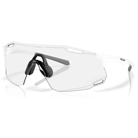 Okulary fotochromowe OAKLEY Cybr Dyno Clear Black Iridium Photochromic