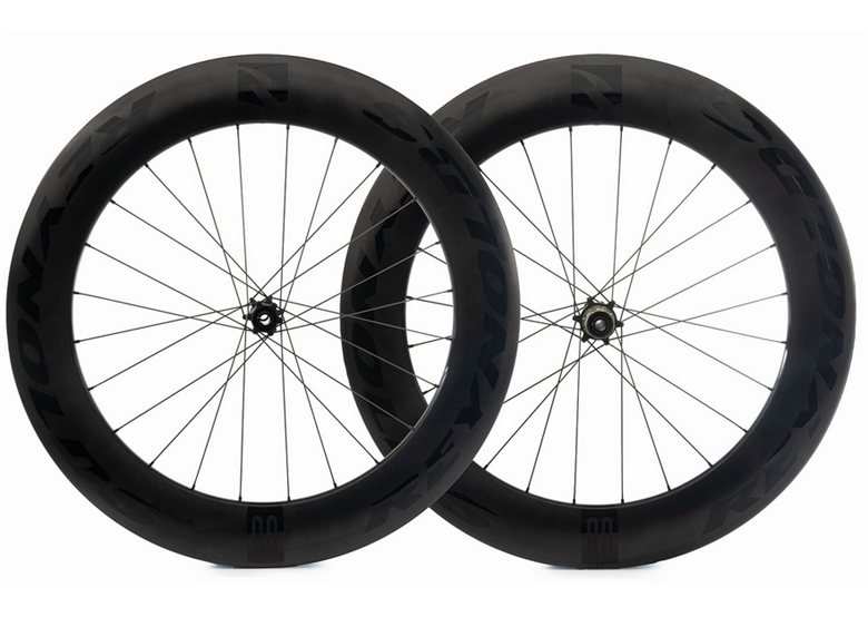 Komplet kół REYNOLDS AR 80