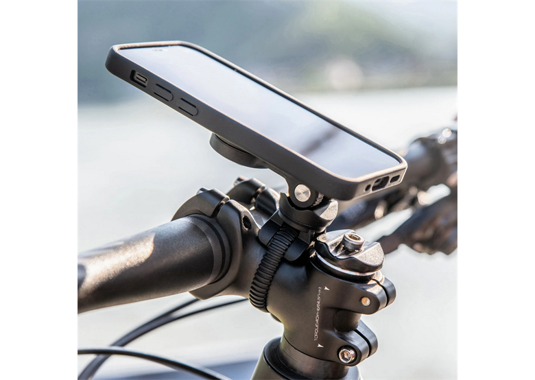 Pack complet SP-CONNECT Bike Bundle II fixé sur guidon et potence