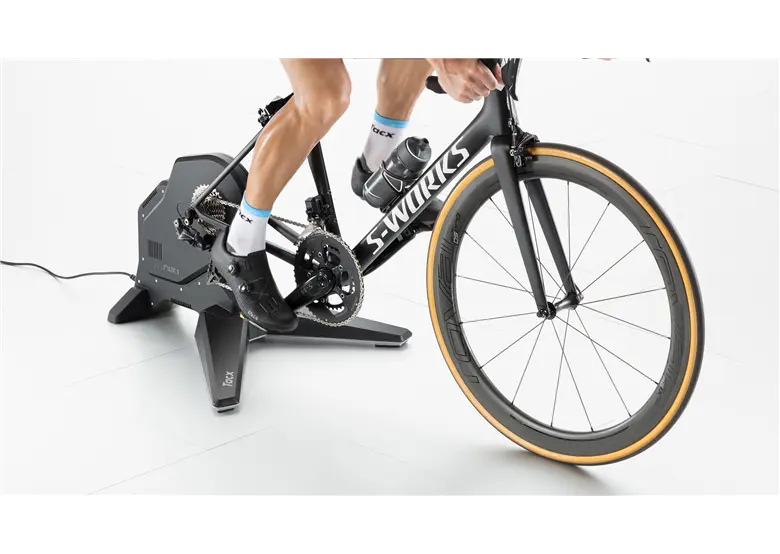 Tacx Flux S スマートトレーナー　Zwift対応 タックスのエントリーグレードスマートローラー、FLUX S Smartを